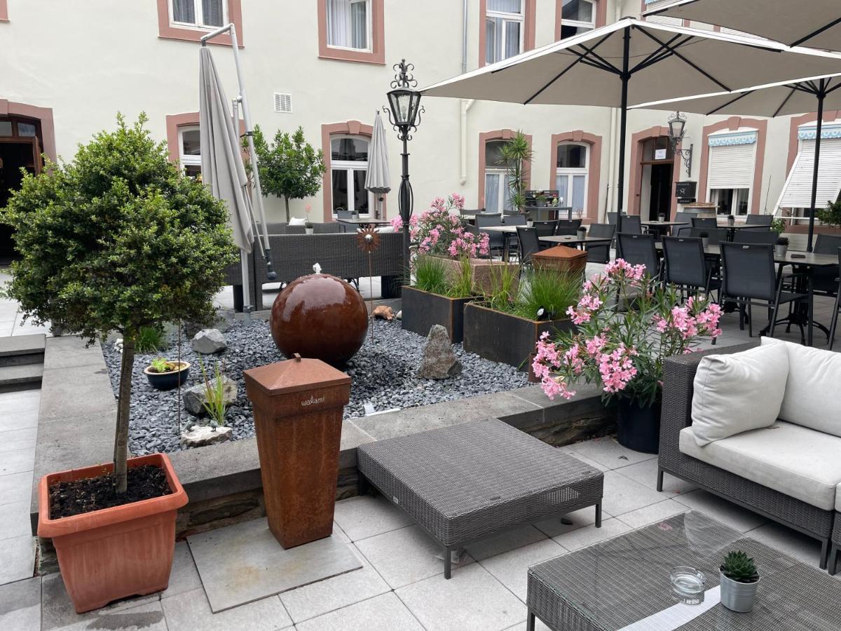 Weingutshotel Piesporter Goldtroepfchen Exterior foto